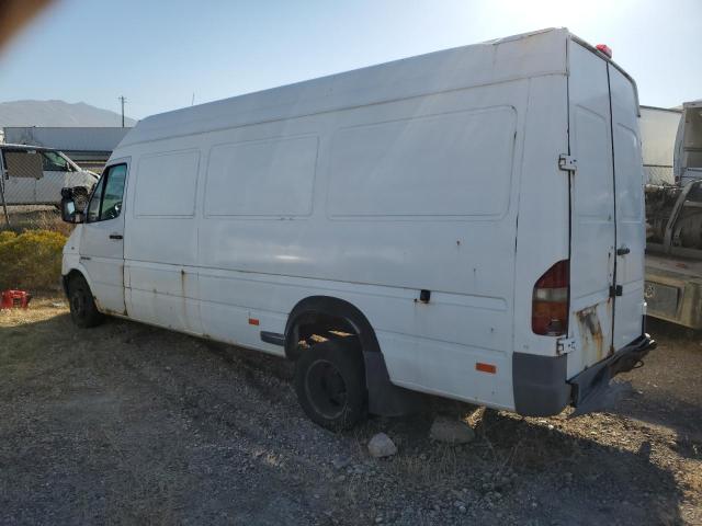 WDYPD544755837565 - 2005 FREIGHTLINER SPRINTER 3500 WHITE photo 2