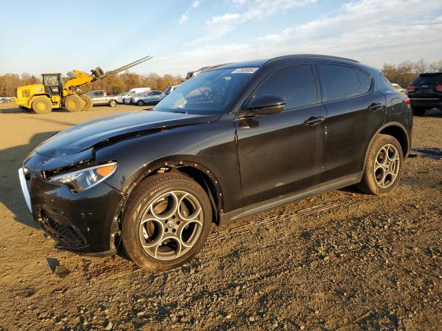 ZASFAKPN3J7B62984 - 2018 ALFA ROMEO STELVIO SPORT BLACK photo 1