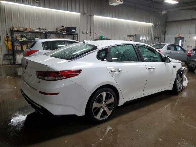 5XXGT4L30KG379375 - 2019 KIA OPTIMA LX WHITE photo 3