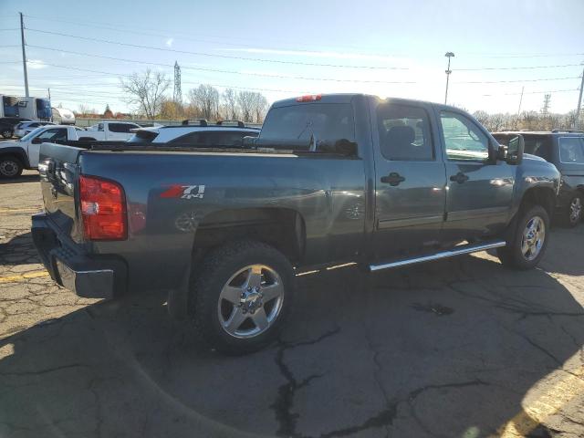 1GC1KXCG2BF252686 - 2011 CHEVROLET silverado K2500 HEAVY DUTY LT BLUE photo 3