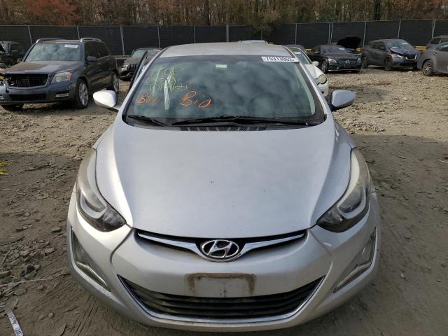 5NPDH4AE0GH715529 - 2016 HYUNDAI ELANTRA SE SILVER photo 5