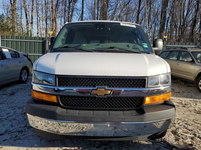 1GAZGPFG7K1295233 - 2019 CHEVROLET EXPRESS G3 LT WHITE photo 5