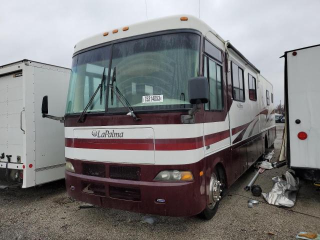 5B4MP67G913336013 - 2001 WORKHORSE CUSTOM CHASSIS MOTORHOME W22 TWO TONE photo 2