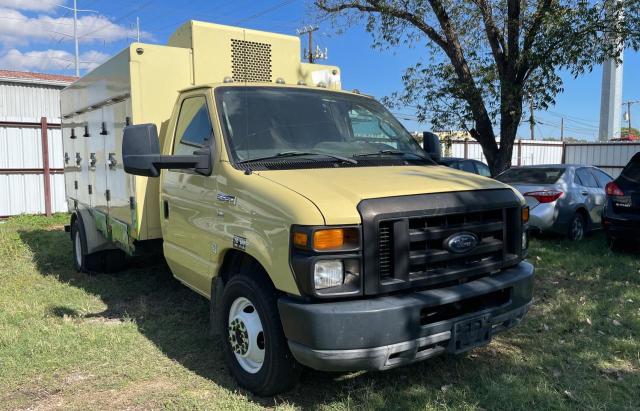 1FDXE4FL5BDA06683 - 2011 FORD ECONOLINE E450 SUPER DUTY CUTAWAY VAN YELLOW photo 1