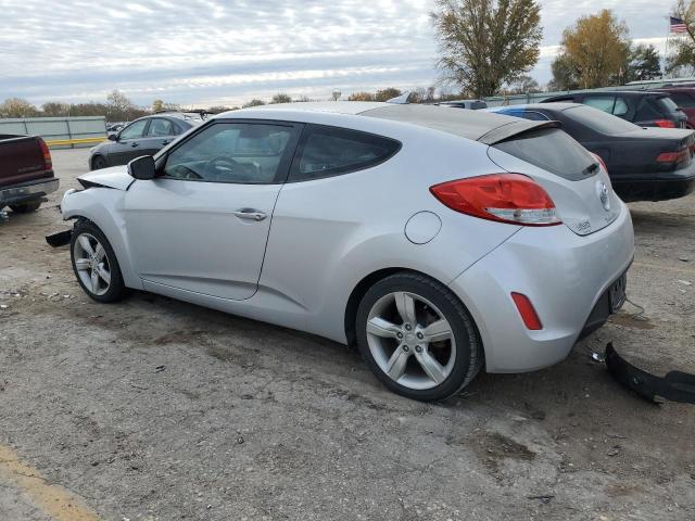 KMHTC6AD1FU242950 - 2015 HYUNDAI VELOSTER SILVER photo 2