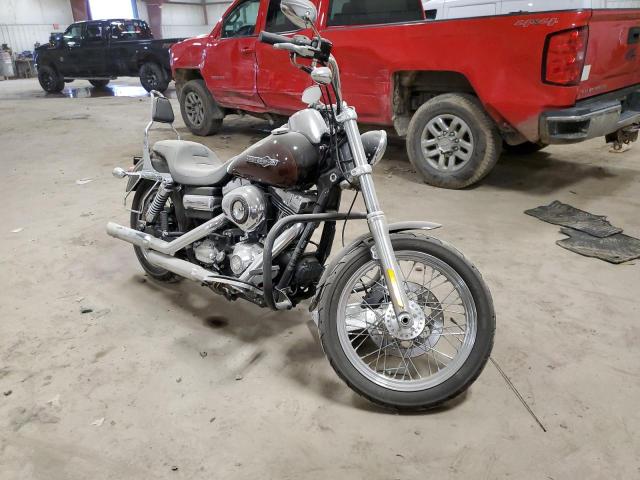 2011 HARLEY-DAVIDSON FXDC, 