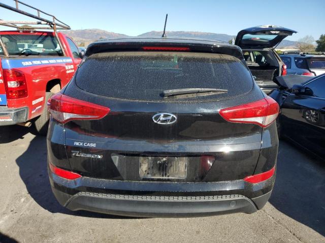 KM8J23A46JU822244 - 2018 HYUNDAI TUCSON SE BLACK photo 6