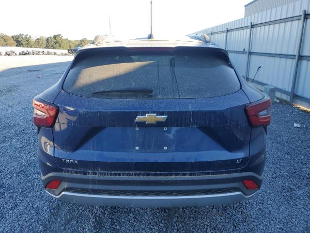 KL77LHE23RC111343 - 2024 CHEVROLET TRAX 1LT BLUE photo 6