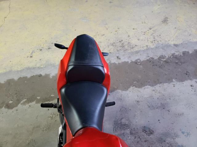 JKAEXEJ12HDA00198 - 2017 KAWASAKI EX650 J წითელი ფოტო 6