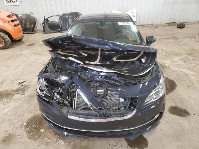 1G4ZP5SS1HU206412 - 2017 BUICK LACROSSE ESSENCE BLUE photo 5