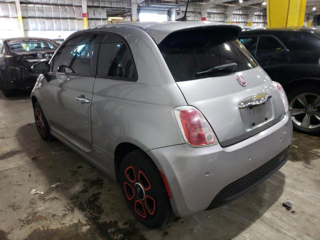 3C3CFFGE2GT125700 - 2016 FIAT 500 ELECTRIC SILVER photo 2