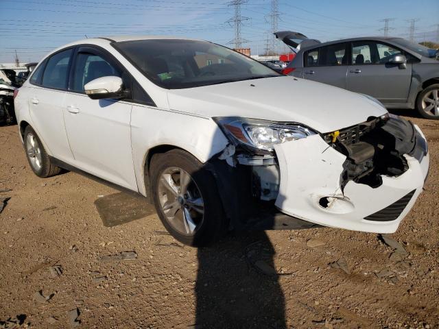 1FADP3F22DL250146 - 2013 FORD FOCUS SE WHITE photo 4