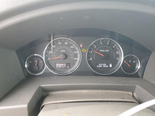 1J8HG48N48C241732 - 2008 JEEP COMMANDER SPORT Weiß Foto 9