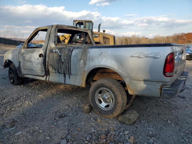 2FTRF18254CA01516 - 2004 FORD F-150 HERI CLASSIC BURN photo 2