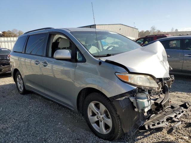 5TDKK3DC7BS048863 - 2011 TOYOTA SIENNA LE SILVER photo 4