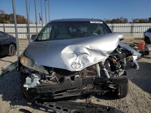 5TDKK3DC7BS048863 - 2011 TOYOTA SIENNA LE SILVER photo 5