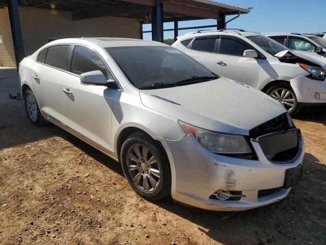 1G4GD5ERXCF216961 - 2012 BUICK LACROSSE PREMIUM WHITE photo 4