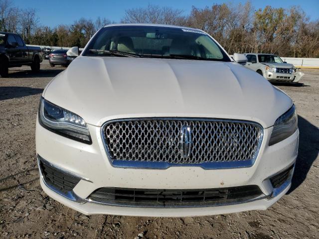 3LN6L5C90HR642329 - 2017 LINCOLN MKZ SELECT WHITE photo 5