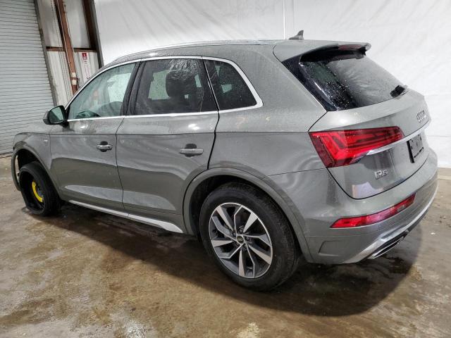 WA1EAAFY3P2077993 - 2023 AUDI Q5 PREMIUM PLUS 45 GRAY photo 2