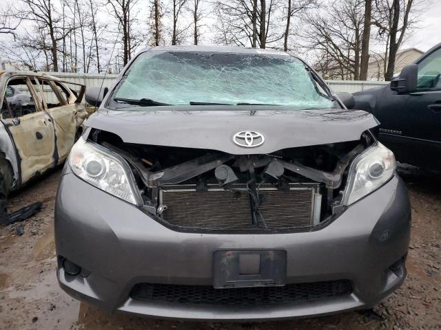 5TDKK3DCXCS197690 - 2012 TOYOTA SIENNA LE SILVER photo 5