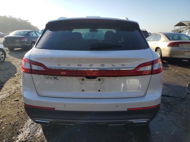 2LMPJ6LR1JBL20405 - 2018 LINCOLN MKX RESERVE WHITE photo 6