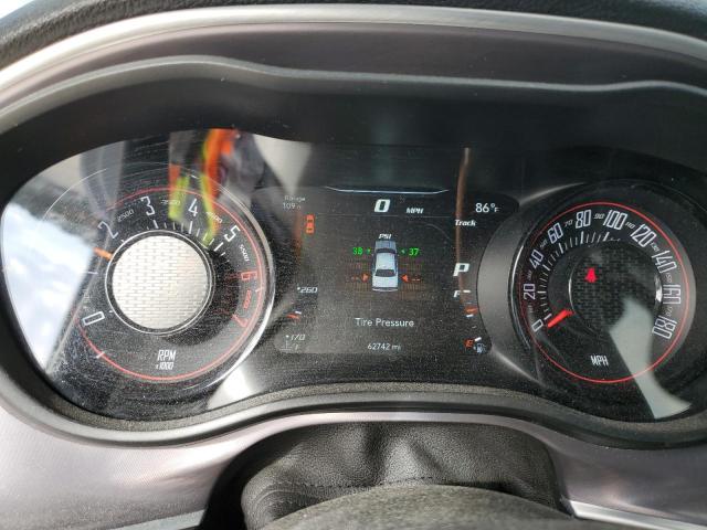 2C3CDZFJ4KH663189 - 2019 DODGE CHALLENGER R/T SCAT PACK SILVER photo 9