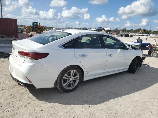 5NPE34AF3KH804063 - 2019 HYUNDAI SONATA LIMITED WHITE photo 3