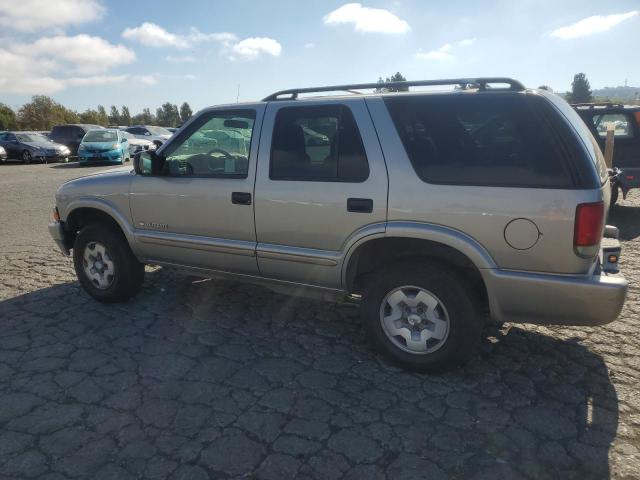 1GNDT13X44K138164 - 2004 CHEVROLET BLAZER TAN photo 2