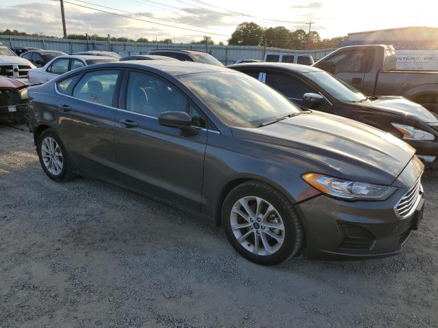 3FA6P0HD0LR249261 - 2020 FORD FUSION SE GRAY photo 4