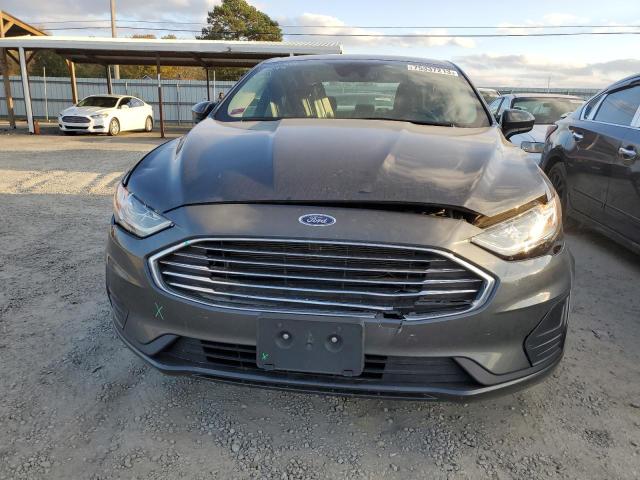 3FA6P0HD0LR249261 - 2020 FORD FUSION SE GRAY photo 5