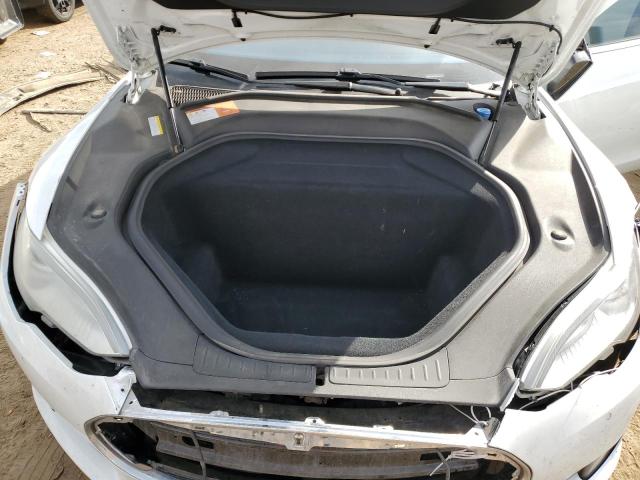 5YJSA1E26GF129460 - 2016 TESLA MODEL S WHITE photo 11