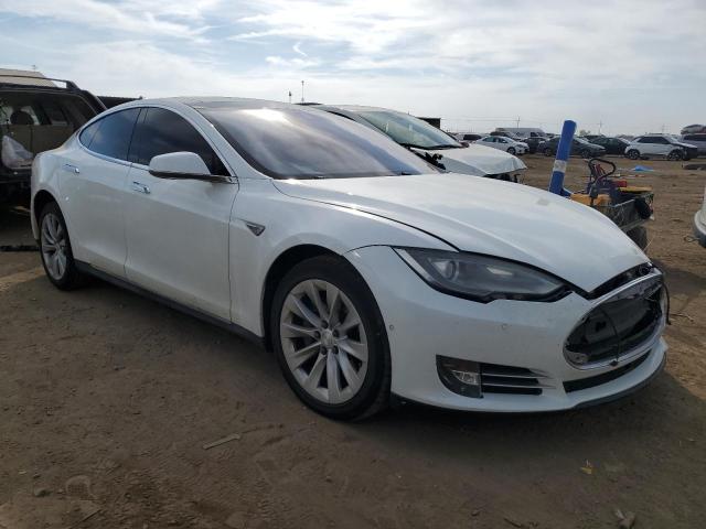 5YJSA1E26GF129460 - 2016 TESLA MODEL S WHITE photo 4