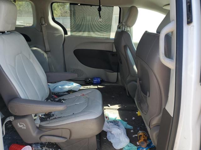 2C4RC1BG0HR824192 - 2017 CHRYSLER PACIFICA TOURING L WHITE photo 10