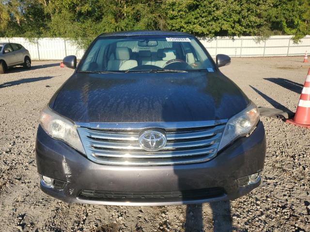 4T1BK3DB7BU433581 - 2011 TOYOTA AVALON BASE 灰色 照片 5