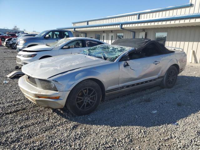 1ZVFT84N355194200 - 2005 FORD MUSTANG GRAY photo 1