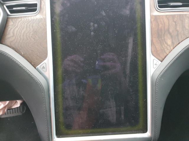 5YJSA1E29GF166826 - 2016 TESLA MODEL S ნაცრისფერი ფოტო 9