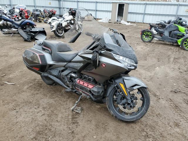 JH2SC7940PK500079 - 2023 HONDA GL1800 B GRAY photo 1