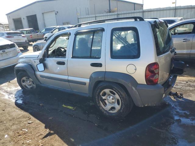 1J4GL48KX5W505500 - 2005 JEEP LIBERTY SPORT SILVER photo 2