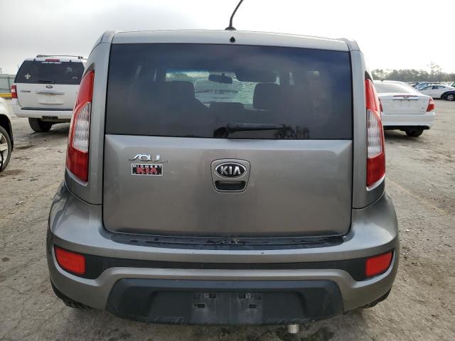 KNDJT2A58D7625860 - 2013 KIA SOUL GRAY photo 6