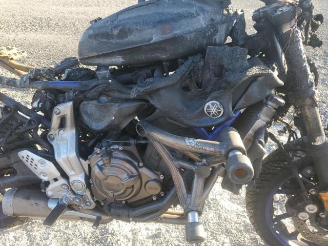 JYARM06E4FA003626 - 2015 YAMAHA FZ07 BURN photo 7