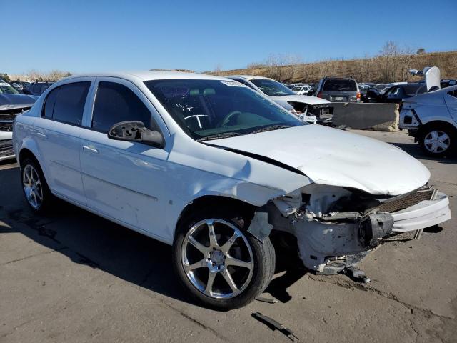 1G1AL55F377113439 - 2007 CHEVROLET COBALT LT WHITE photo 4