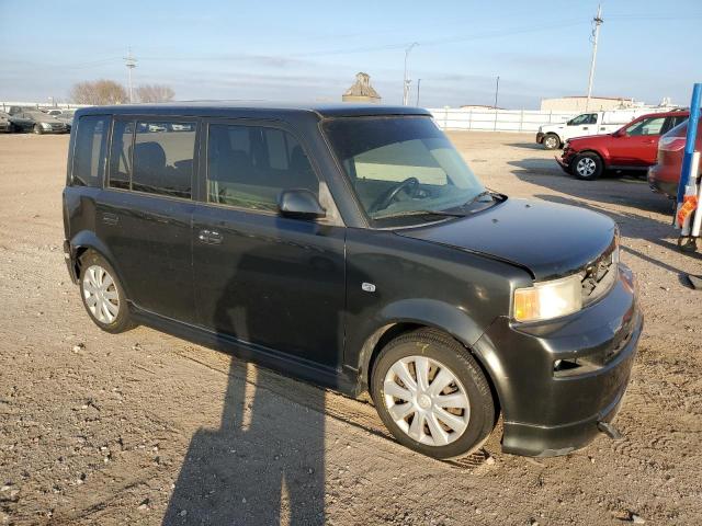 JTLKT324464082452 - 2006 TOYOTA SCION XB BLACK photo 4