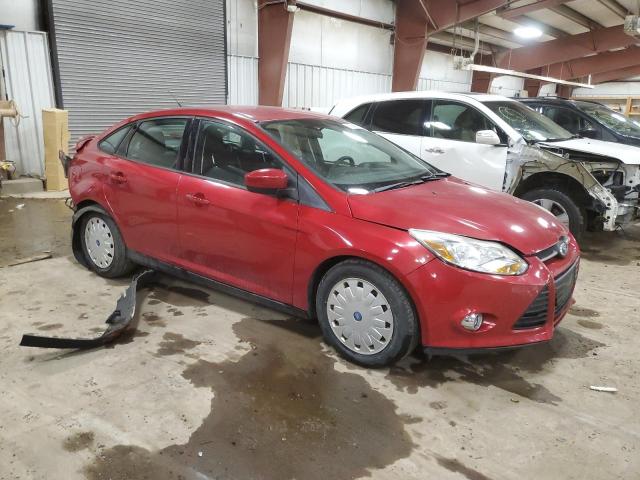 1FAHP3F21CL151835 - 2012 FORD FOCUS SE RED photo 4