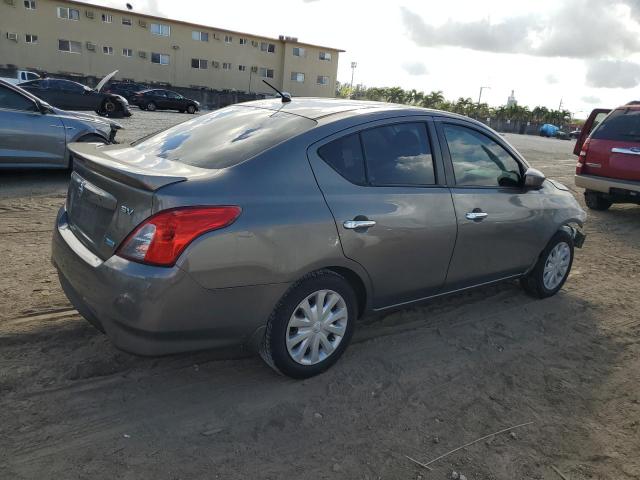 3N1CN7AP2FL832215 - 2015 NISSAN VERSA S GRAY photo 3