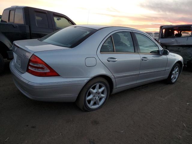 WDBRF84J13F357551 - 2003 MERCEDES-BENZ C 320 4MATIC SILVER photo 3