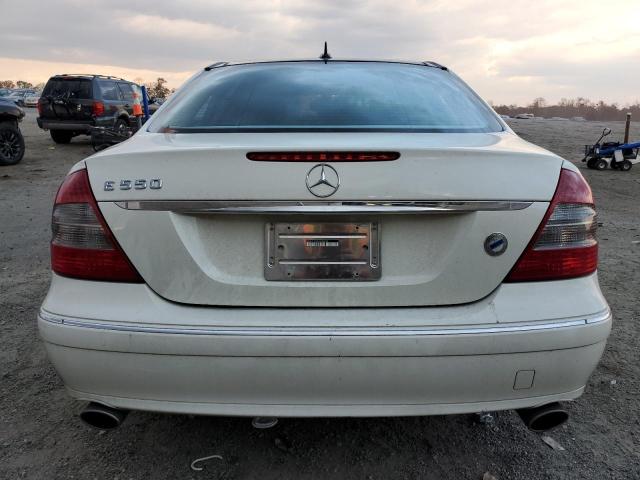 WDBUF72X87B065596 - 2007 MERCEDES-BENZ E 550 WHITE photo 6