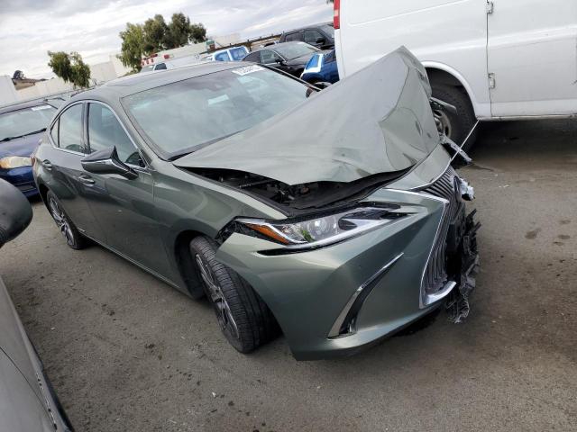 58AD21B17LU008024 - 2020 LEXUS ES 300H GREEN photo 4