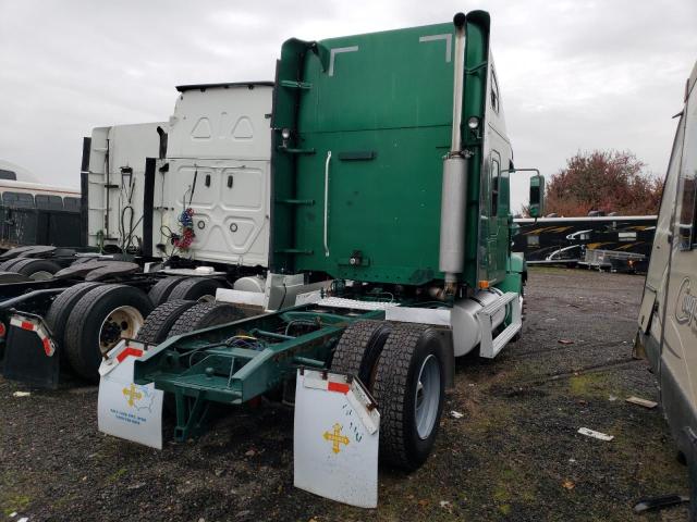 1FUYNMCBXVP829321 - 1997 FREIGHTLINER CONVENTION FLC112 GREEN photo 4