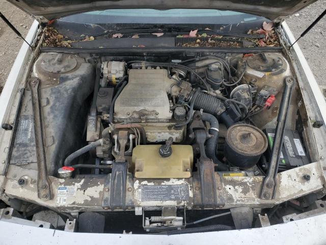 2G4WD14W0J1523247 - 1988 BUICK REGAL LIMITED WHITE photo 11