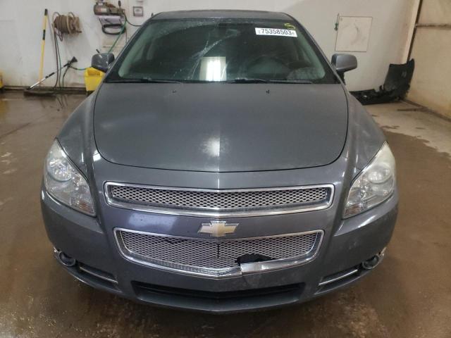 1G1ZK57749F234274 - 2009 CHEVROLET MALIBU LTZ ნაცრისფერი ფოტო 5